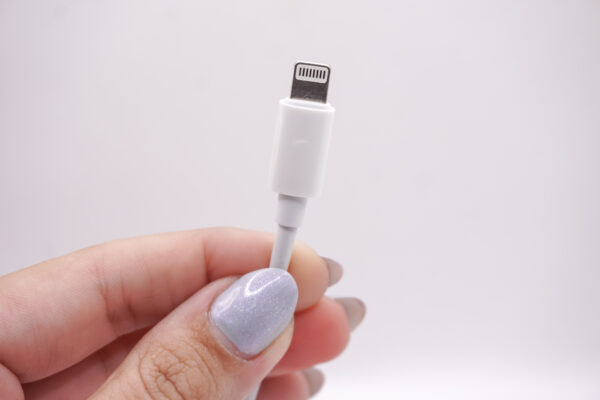 Adaptador LIGHTINING (Iphone) - para passar as fotos direto pro telefone  - Image 2