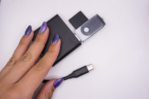 Adaptador Tipo C (Iphone 15) - para passar as fotos direto pro telefone  - Image 3