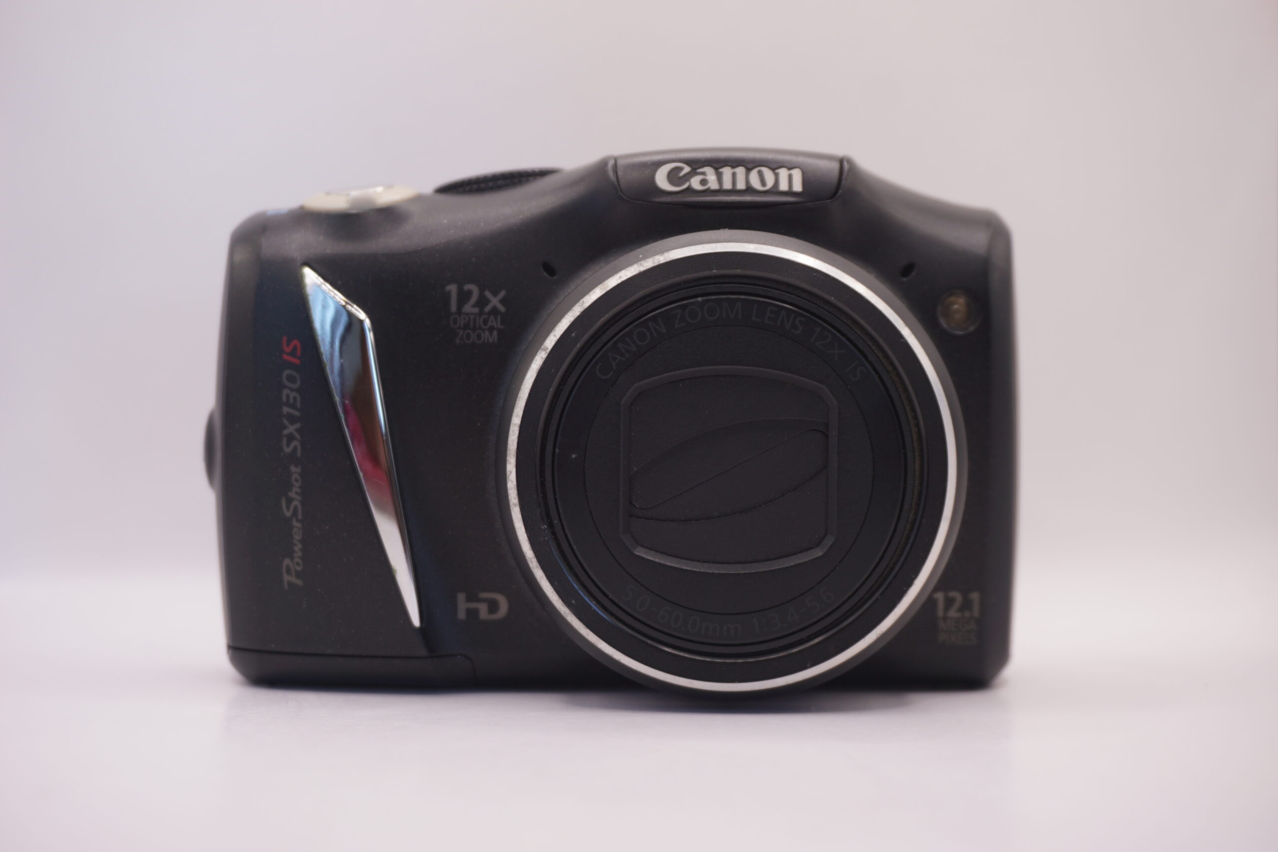 ☆ Canon ELPH 135 Black ☆ – Cyber to me