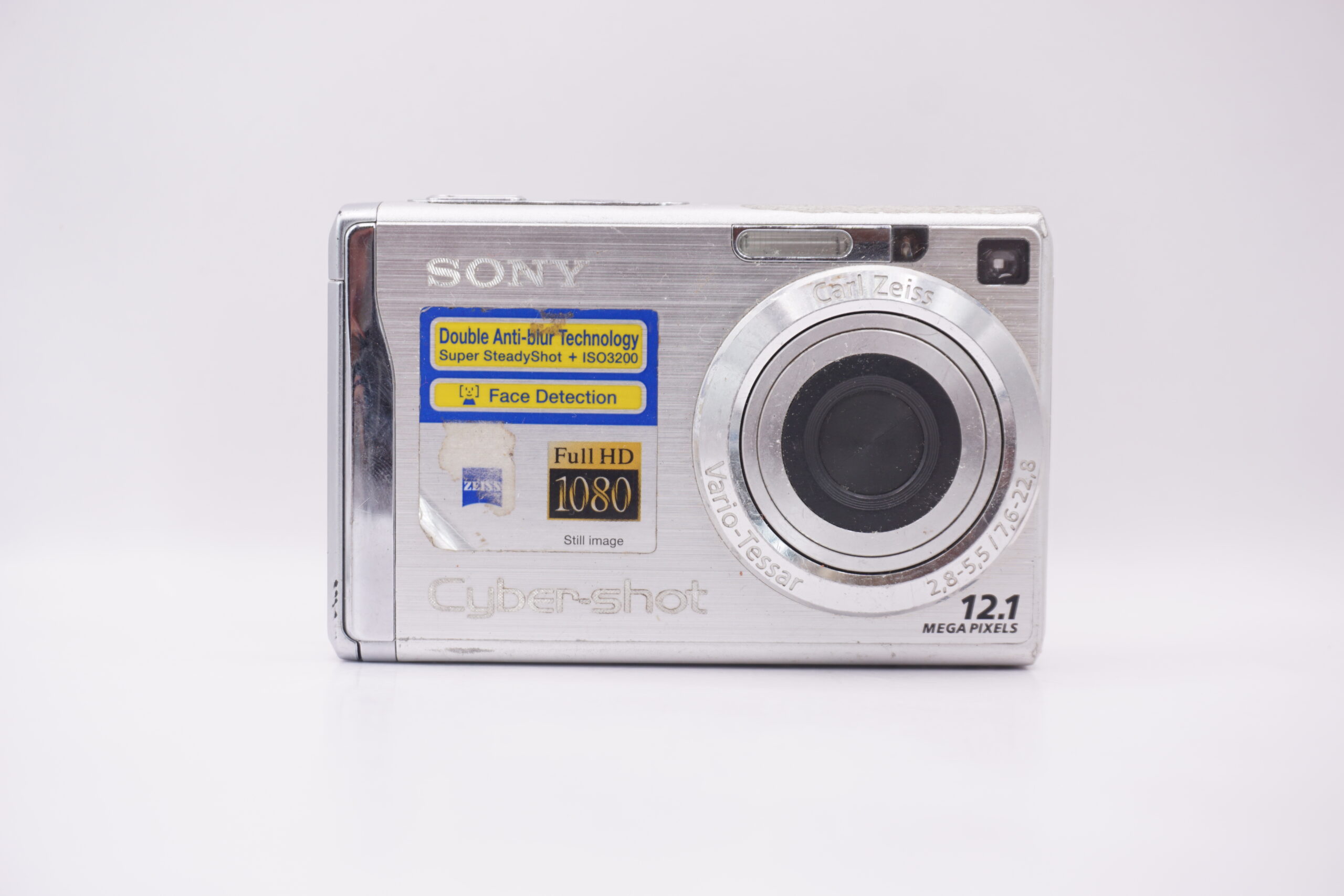 ☆ Sony Cyber-shot W200 – Silver* ☆